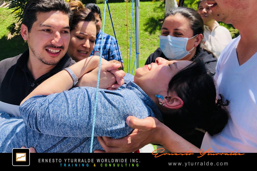Team Building LATAM | Taller de Trabajo en Equipo para Empresas